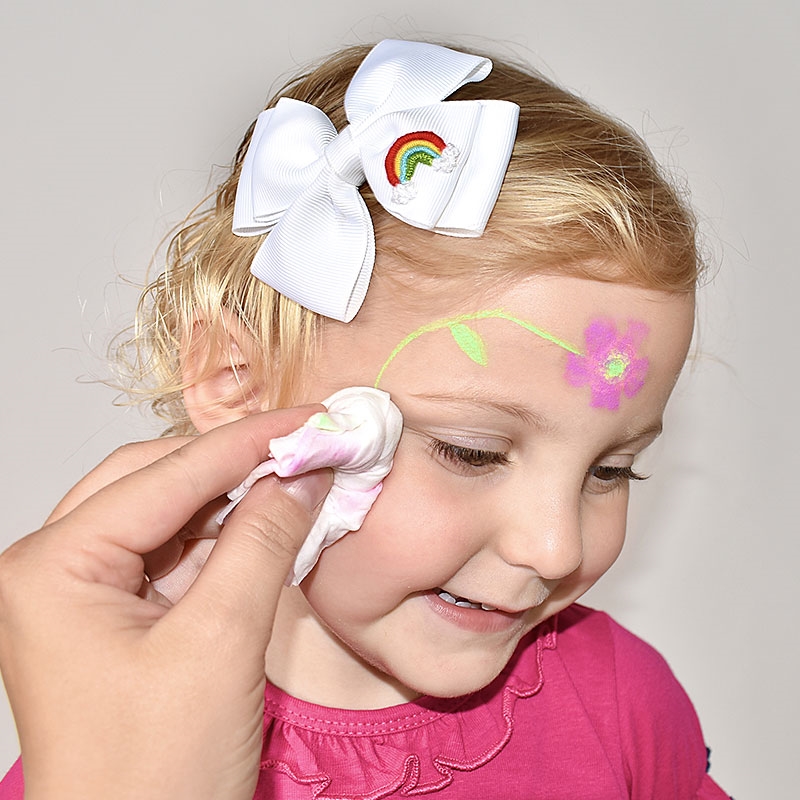 Easy face painting ideas with Little Brian Face Paint Sticks! - UK Mums TV