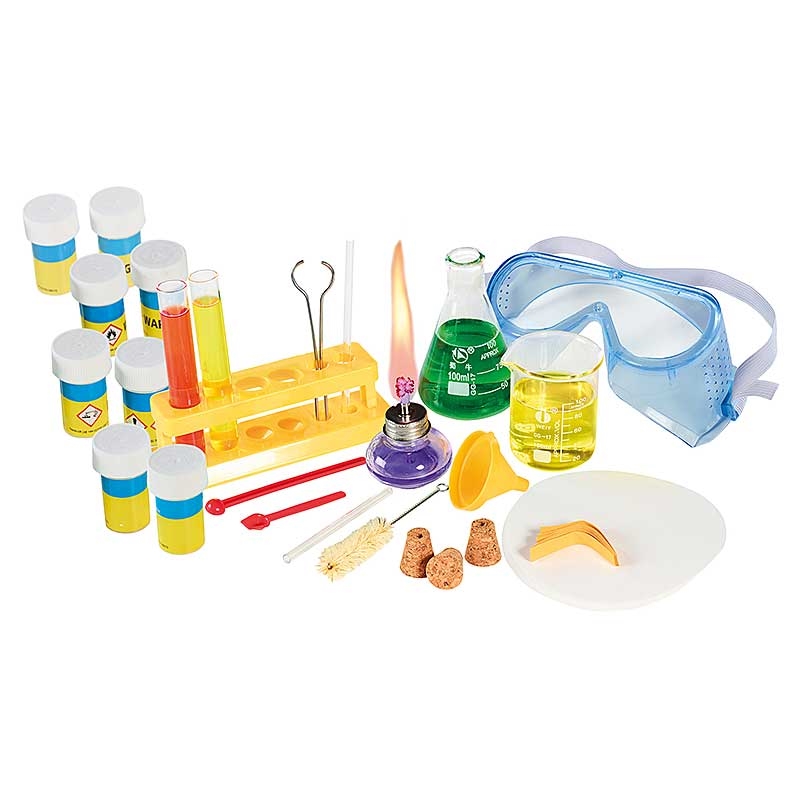 Science Mad Chemistry Lab - Pack Contents